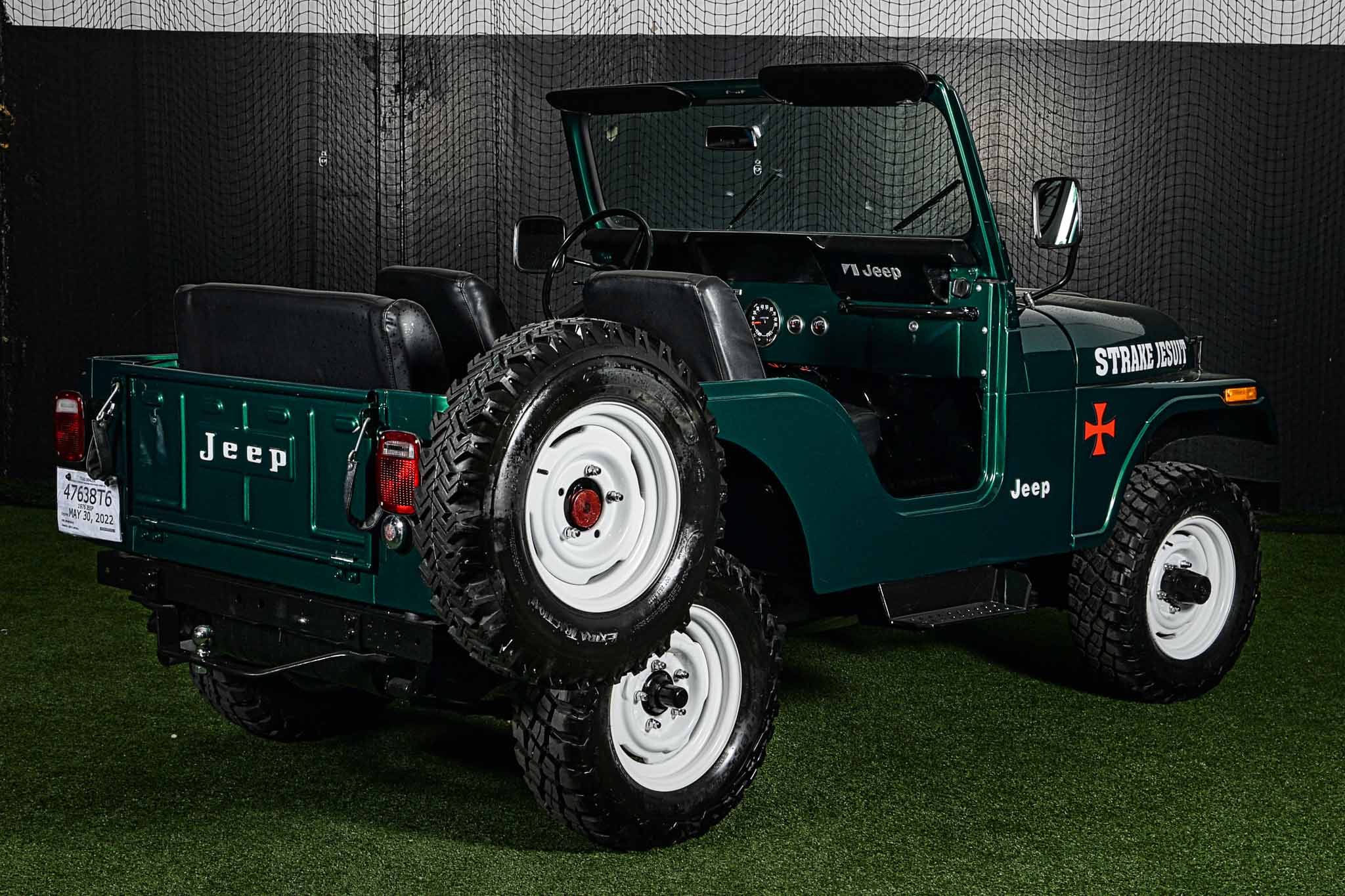 Restored-StrakeJesuit_5844-NR