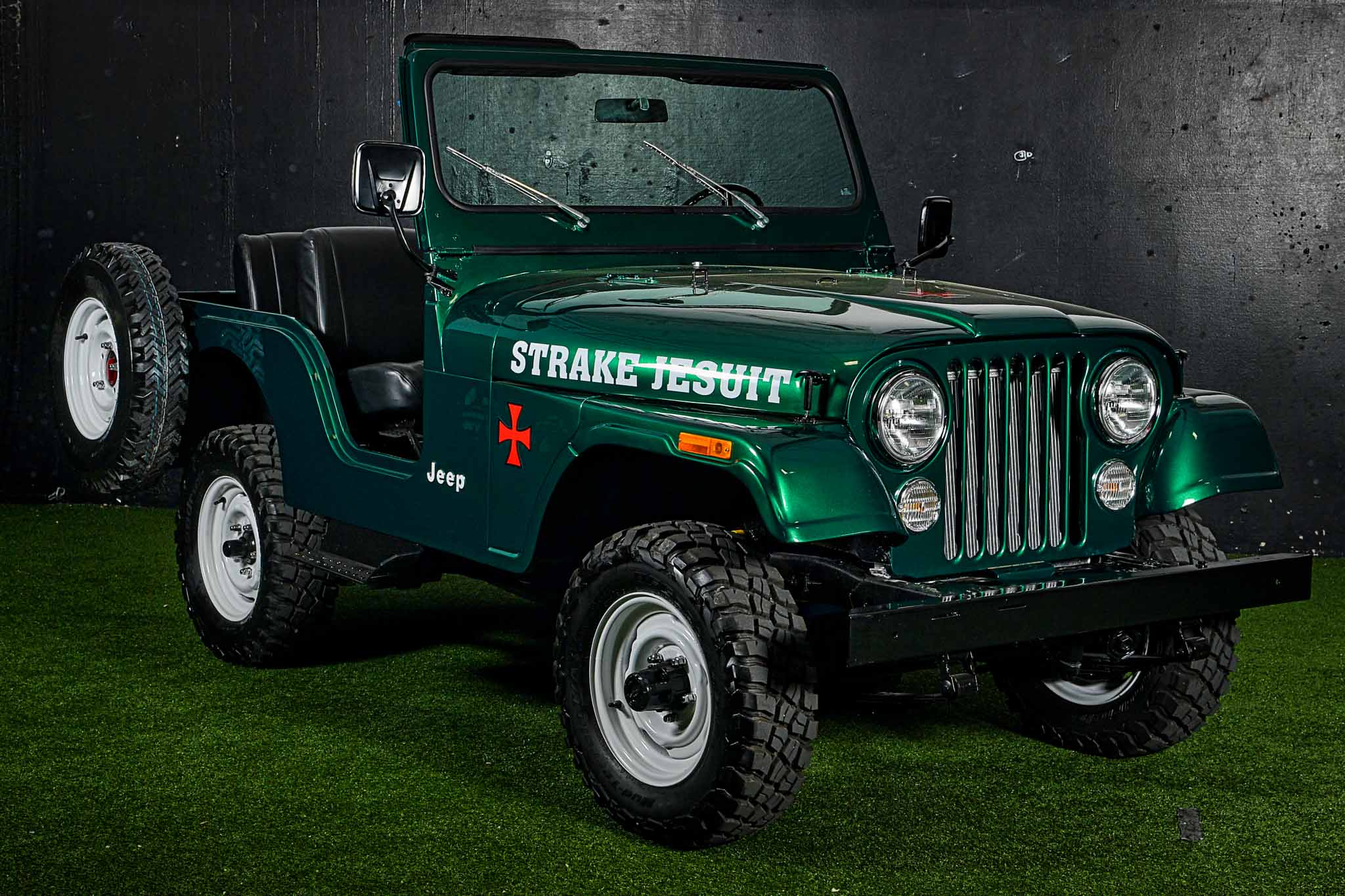 Restored-StrakeJesuit_5882-NR